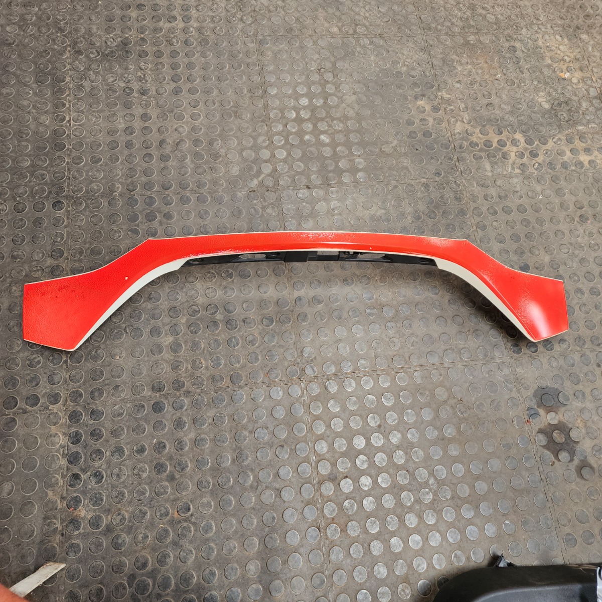 3 Tailgate Moulding