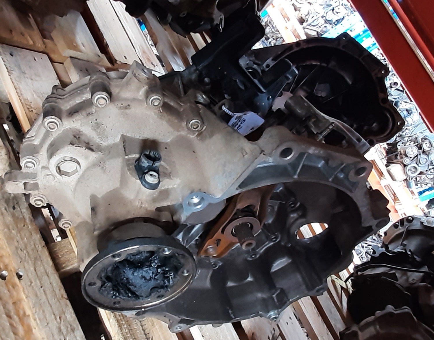 POLO VIVO 1.6 MANUAL GEARBOX