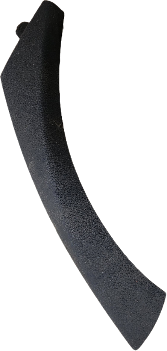 E90 LEFT FRONT DOOR FRAME BEADING