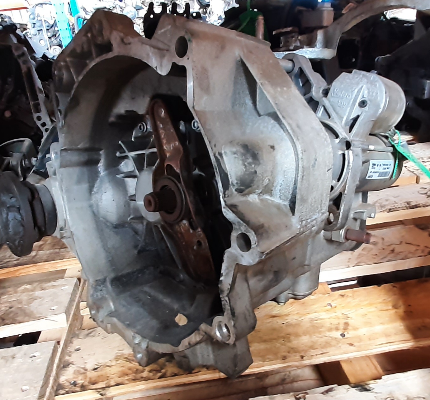 POLO VIVO 1.4 MANUAL GEARBOX
