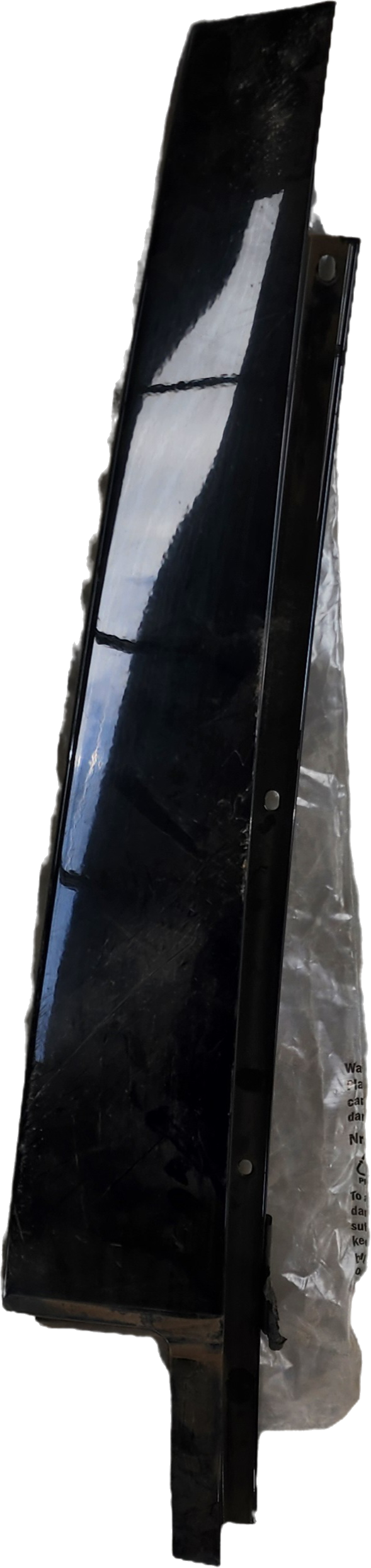 X5 F15 LEFT REAR WDW FRAME COVER