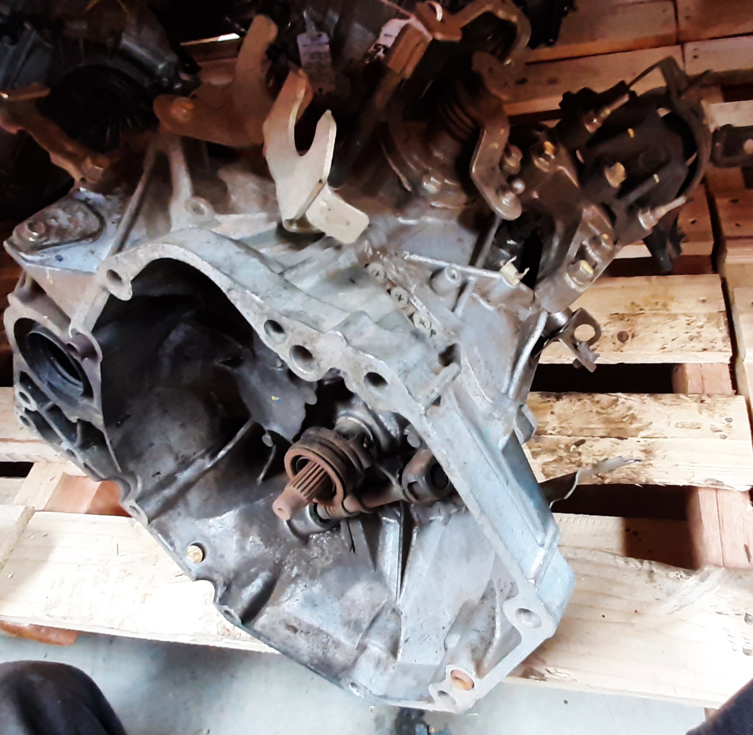 S-PRESSO 1.0 GL  MANUAL GEARBOX