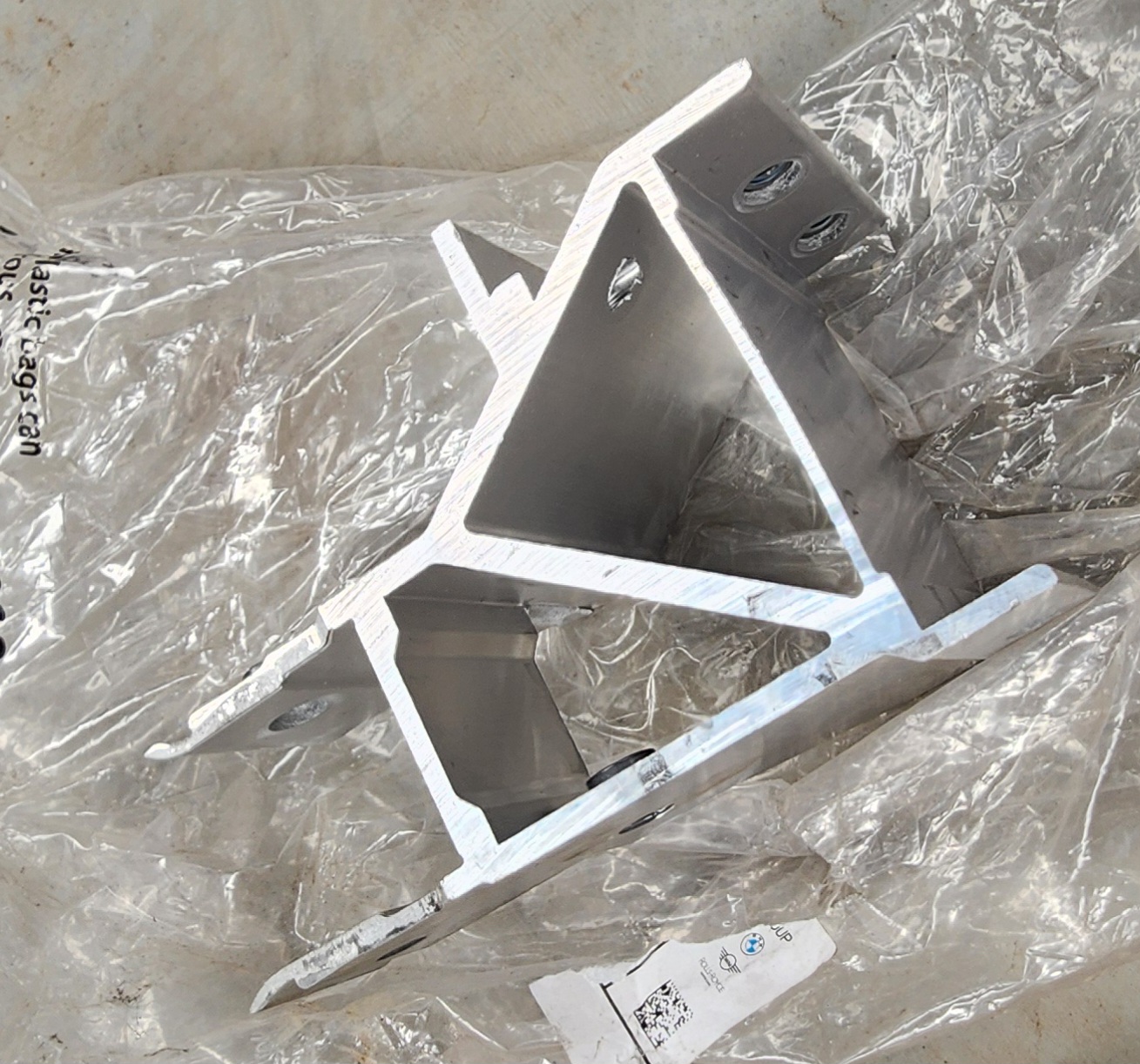 G30 RIGHT FRONT ADAPTER PLATE