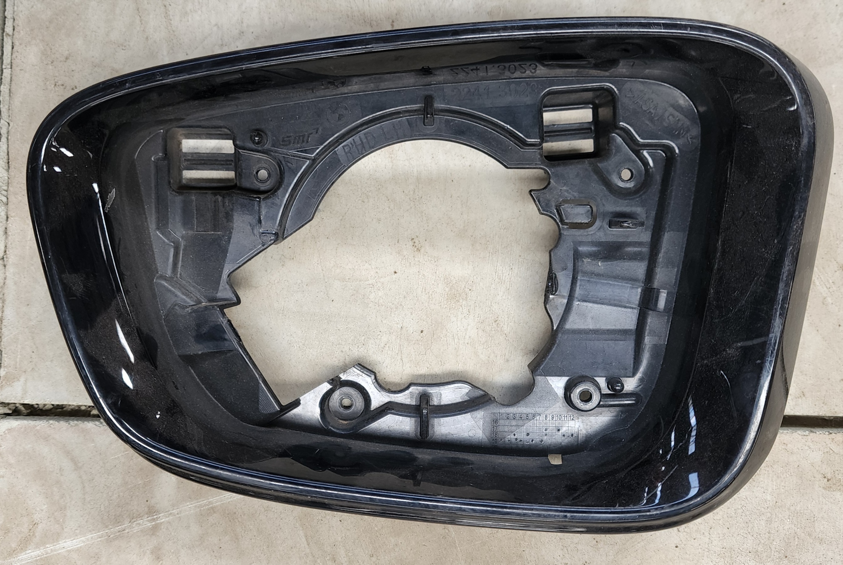 G20 LEFT WING MIRROR SURROUND