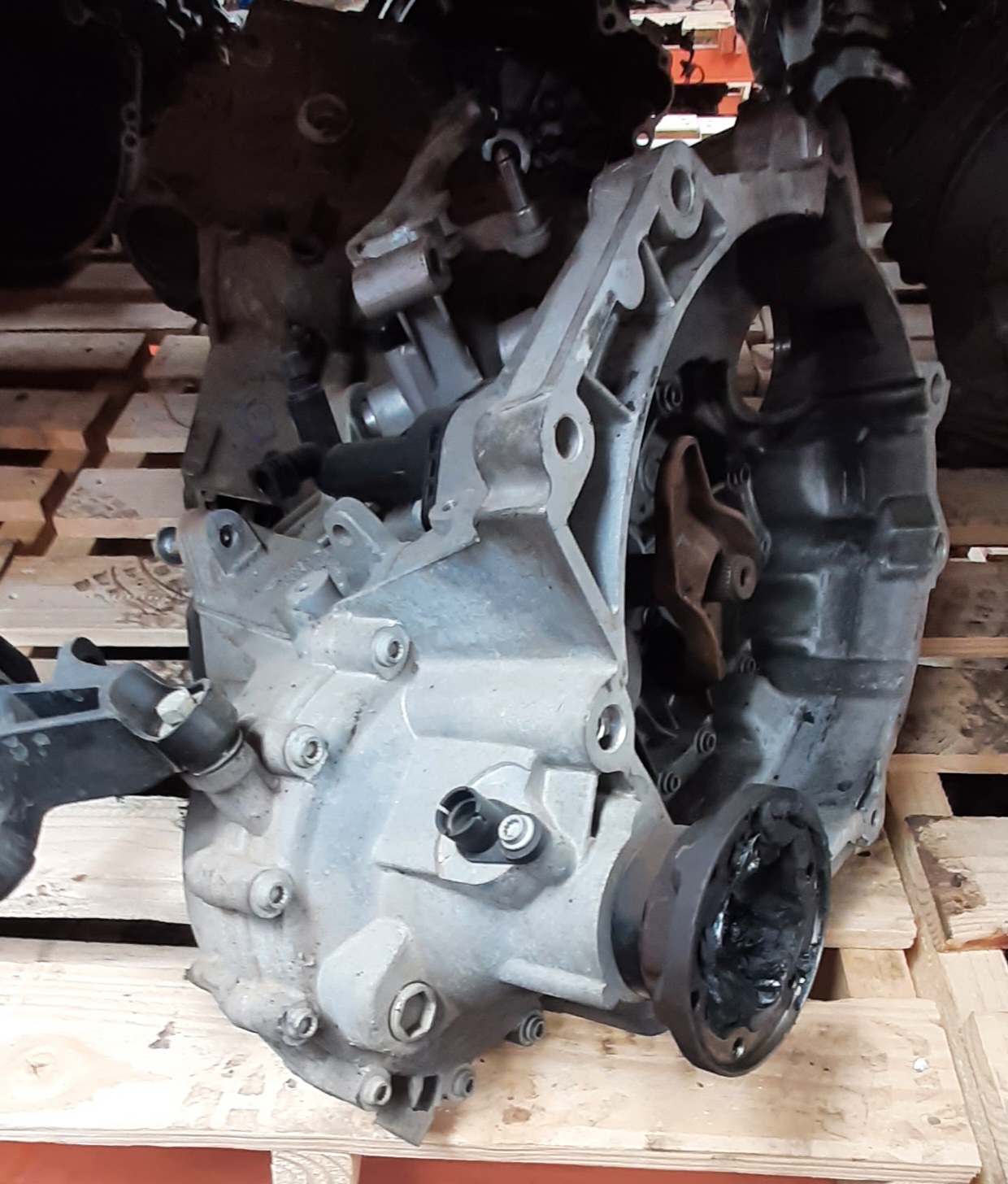 POLO VIVO 1.4 TREND MANUAL GEARBOX