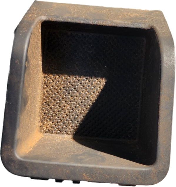 POLO MK 8/9 CENTRE CONSOLE CUP HOLDER