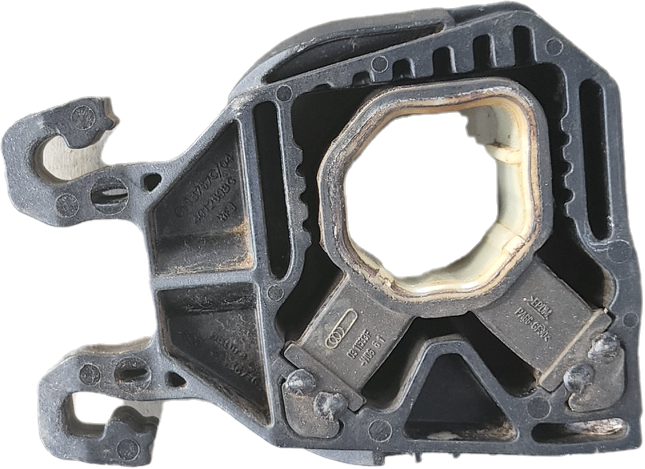 POLO 6/7/8/9 LEFT UPP RADIATOR BRACKET