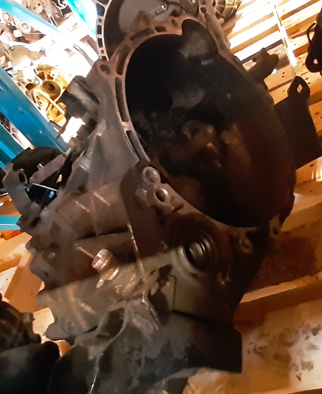 CERATO 2.0 MANUAL GEARBOX