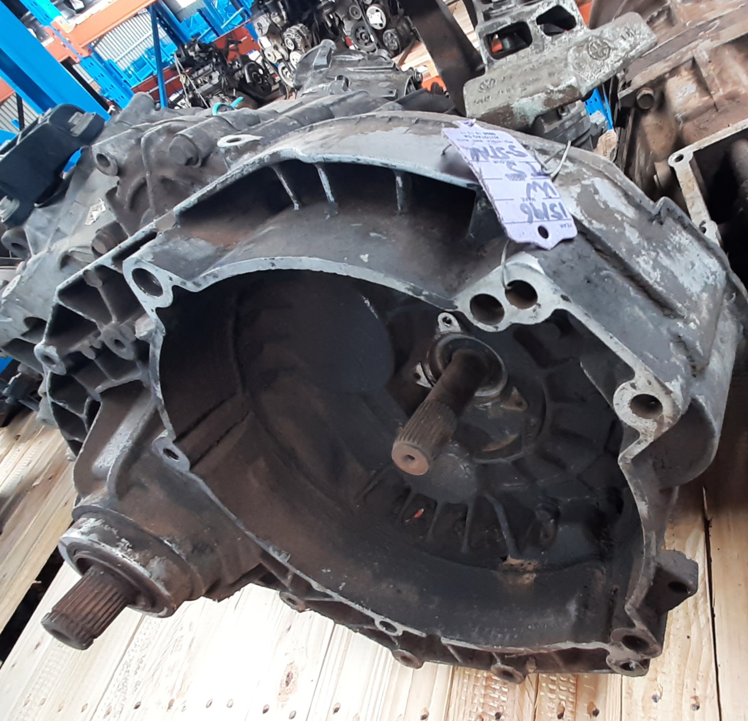 T5 CARAVELLE 2.5 TDI MANUAL GEARBOX