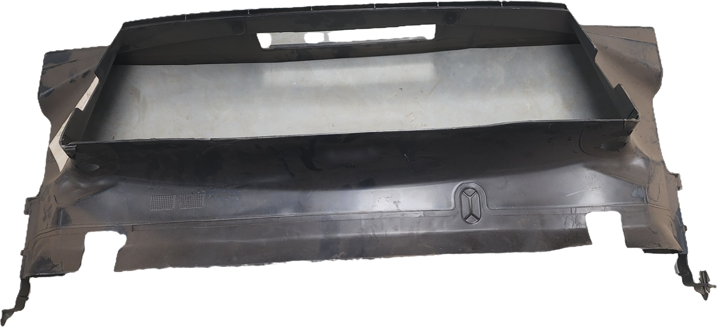 F23 RADIATOR AIR GUIDE CENTRE