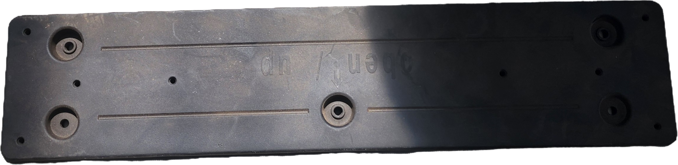 F20 HOLDER NUM-PLATE FRONT