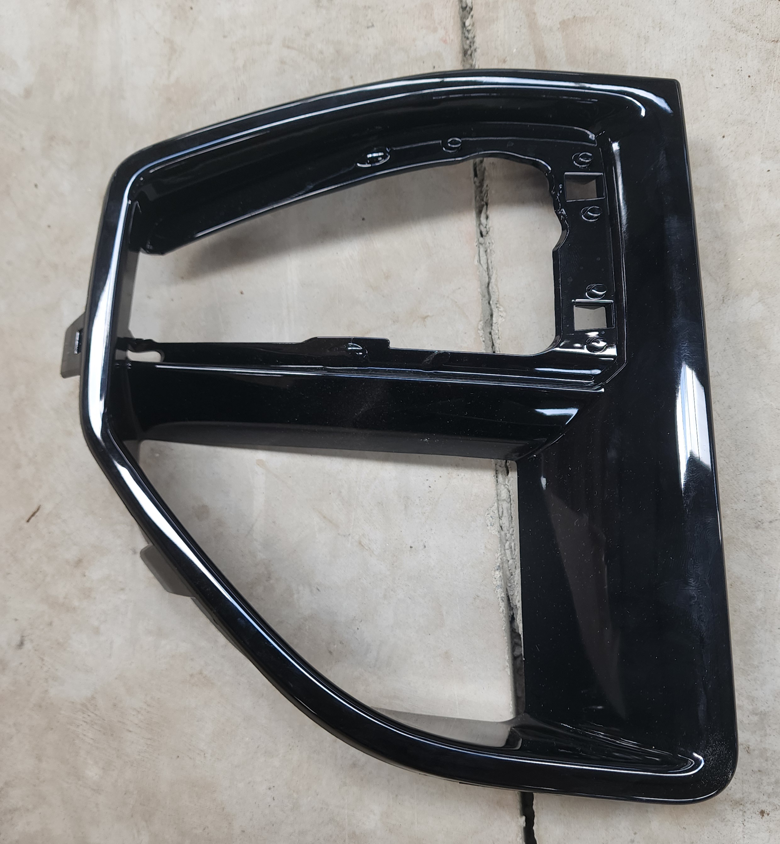 X5 G05 M Performance Right Brake Air Inlet Trim