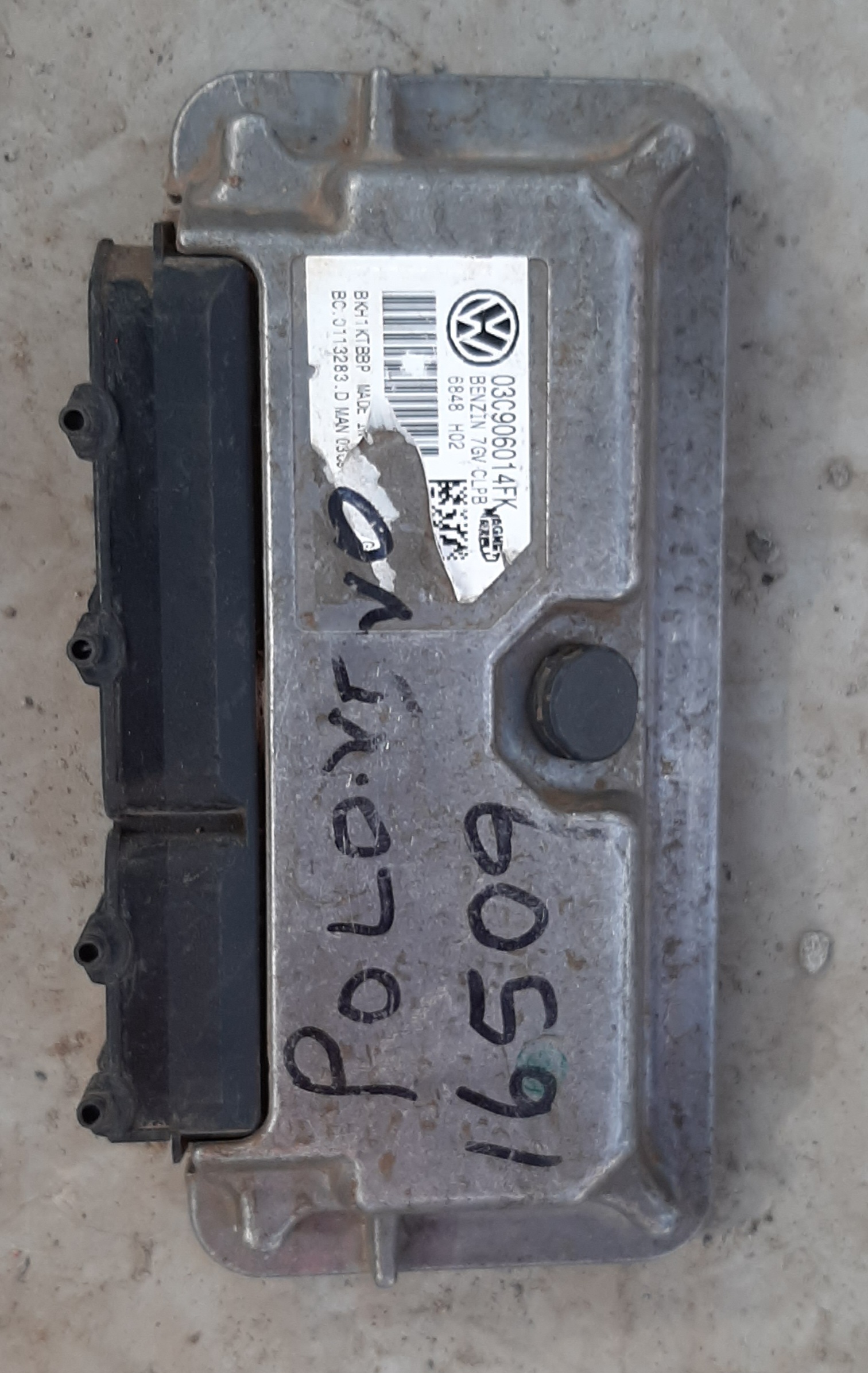 POLO 6 1.4 i ENGINE CONTROL UNIT