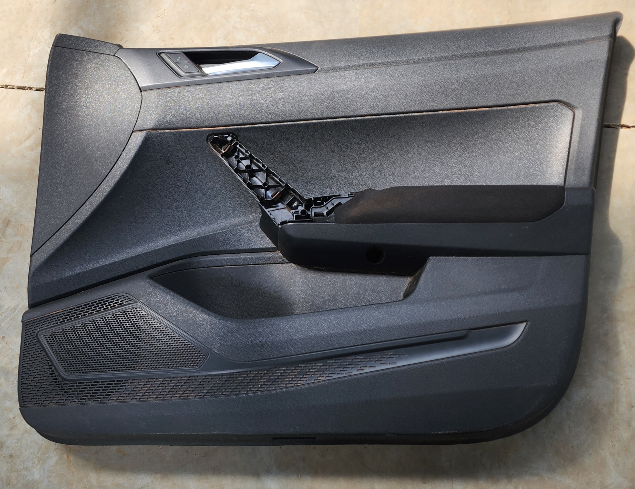 POLO MK 8/9 DOOR PANEL RIGHT FRONT