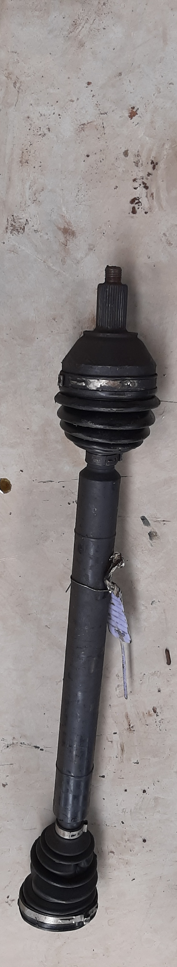 POLO VIVO 1.6 AUTO RIGHT HAND CV SHAFT COMPLETE