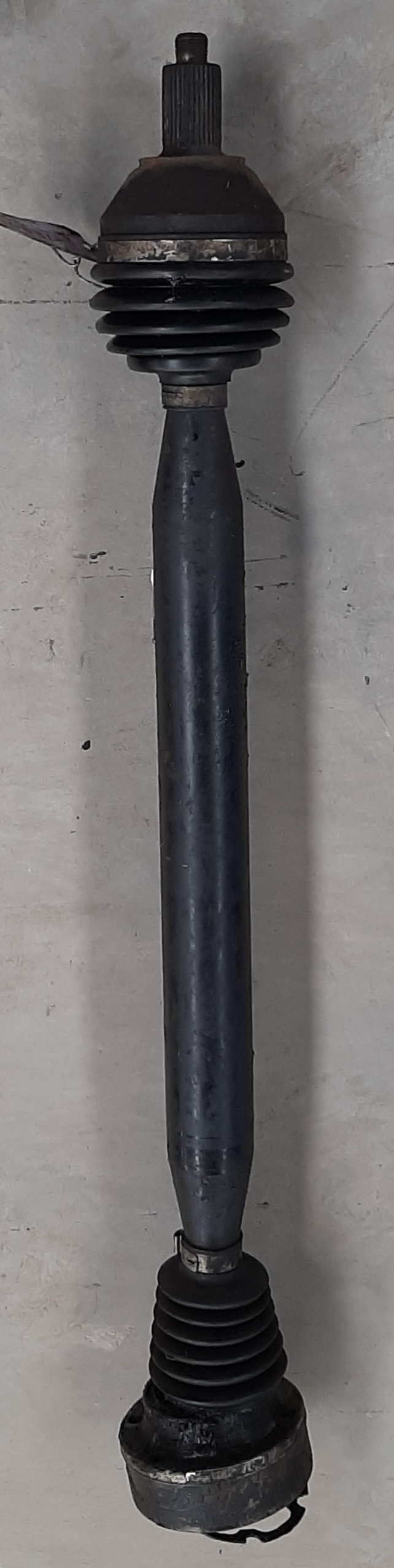 POLO VIVO 1.6 RIGHT HAND CV SHAFT COMPLETE