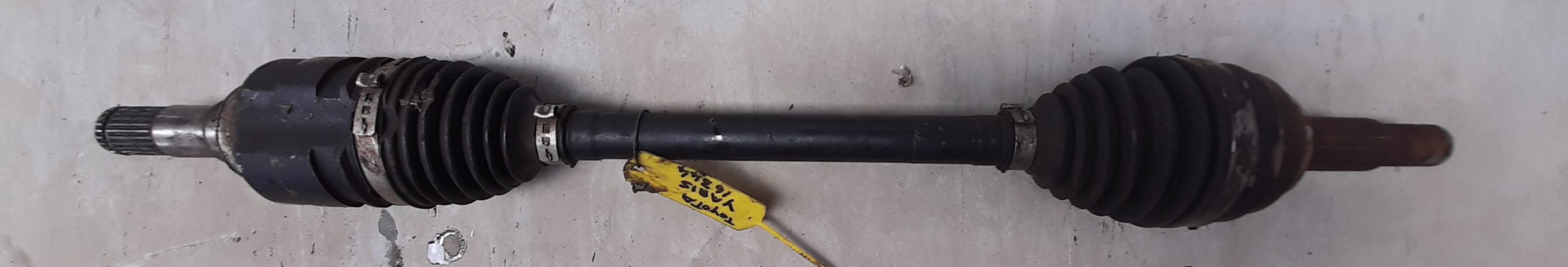YARIS 1.0 LEFT HAND CV SHAFT COMPLETE