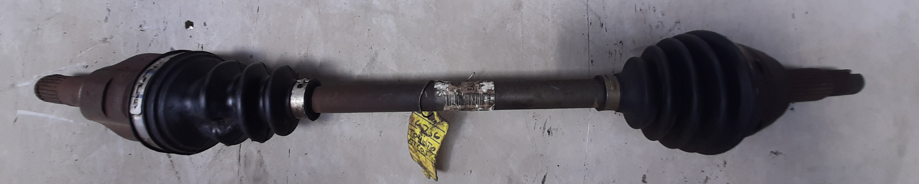 ETIOS 1.5 XS LEFT HAND CV SHAFT COMPLETE