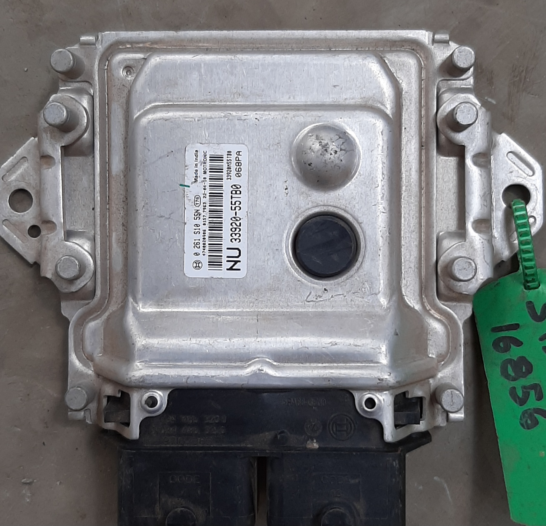 STARLET 1.5 A/T ENGINE CONTROL UNIT