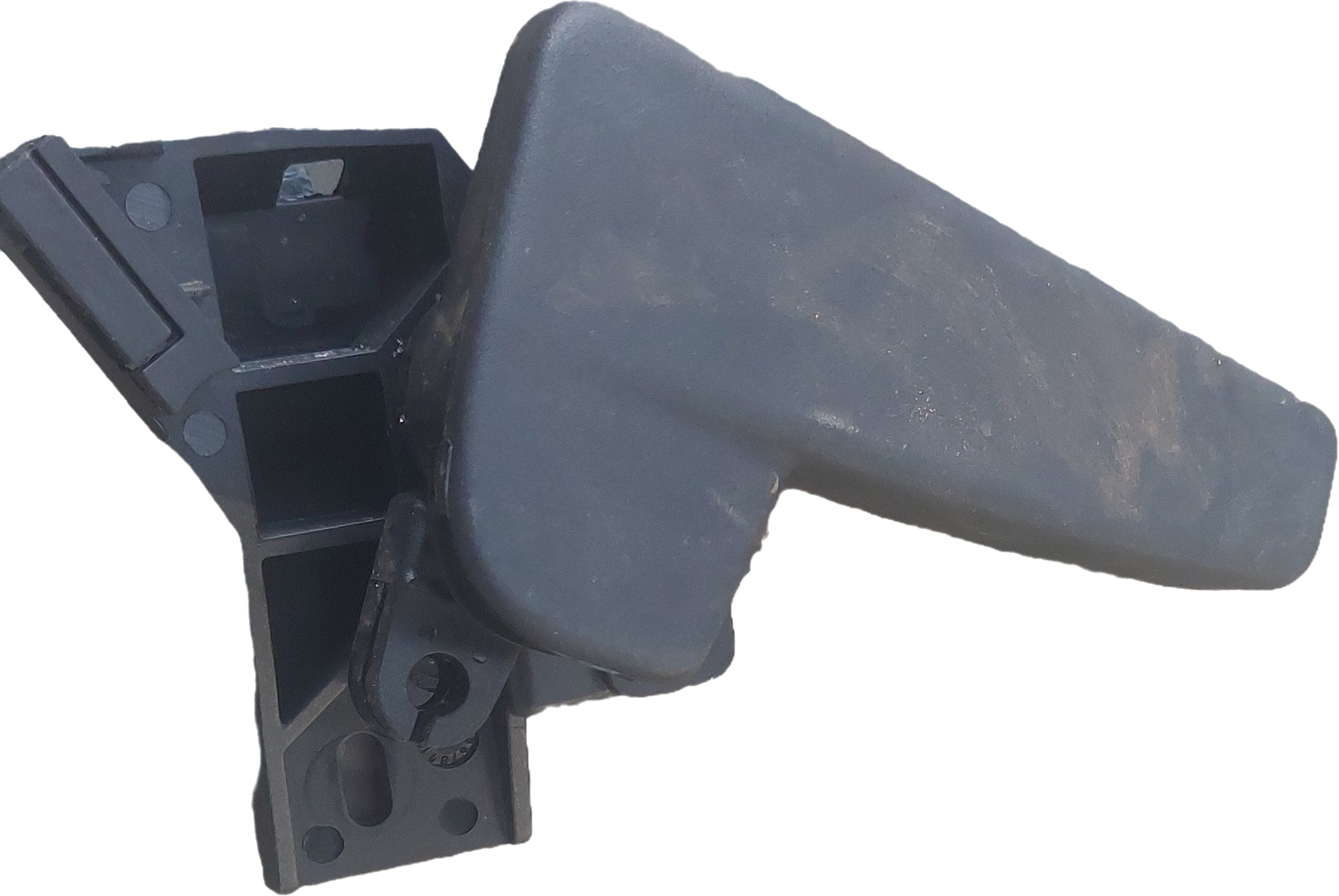 POLO 6/7/NEW VIVO BONNET OPENING HANDLE MOUNTING