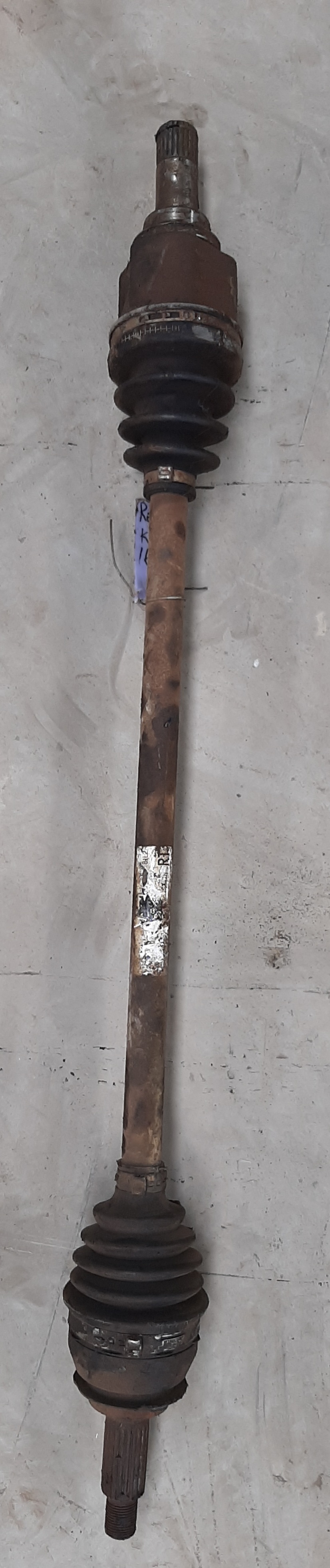 KWID 1.0 LEFT HAND CV SHAFT COMPLETE