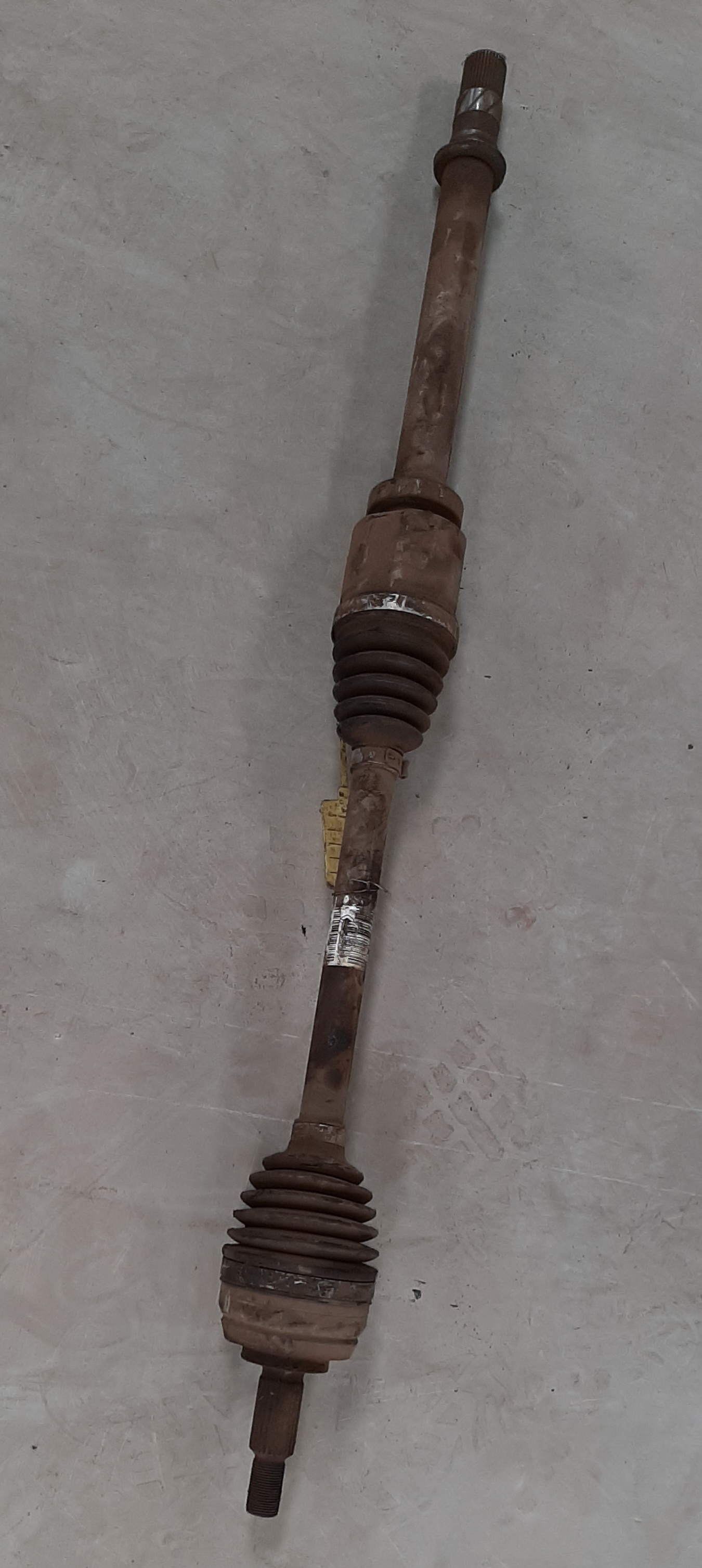 MEGANE 3 1.6 DCI RIGHT HAND CV SHAFT COMPLETE
