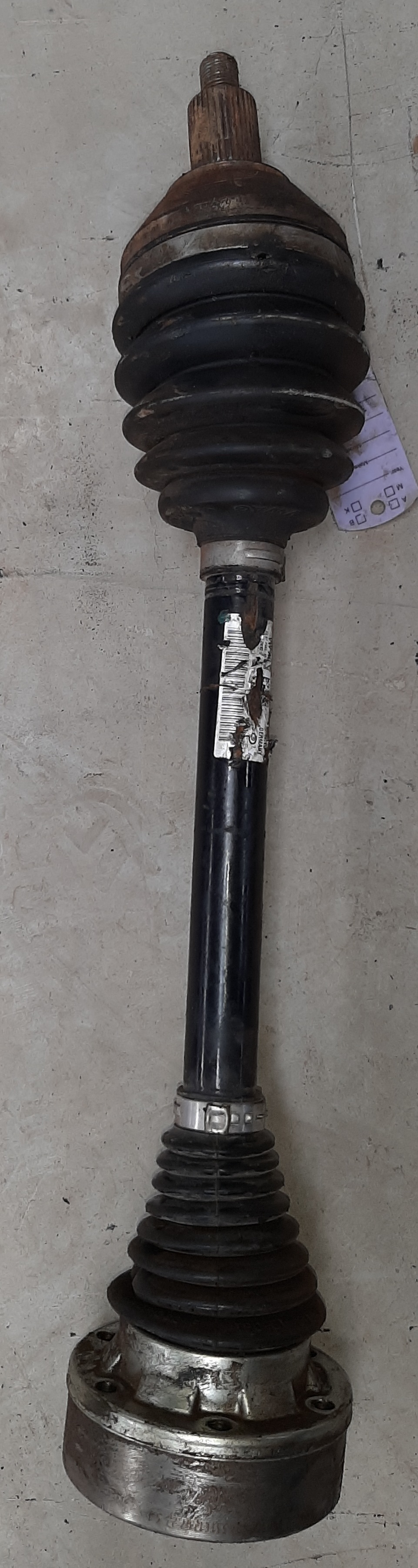 POLO VIVO 1.4 LEFT HAND CV SHAFT COMPLETE