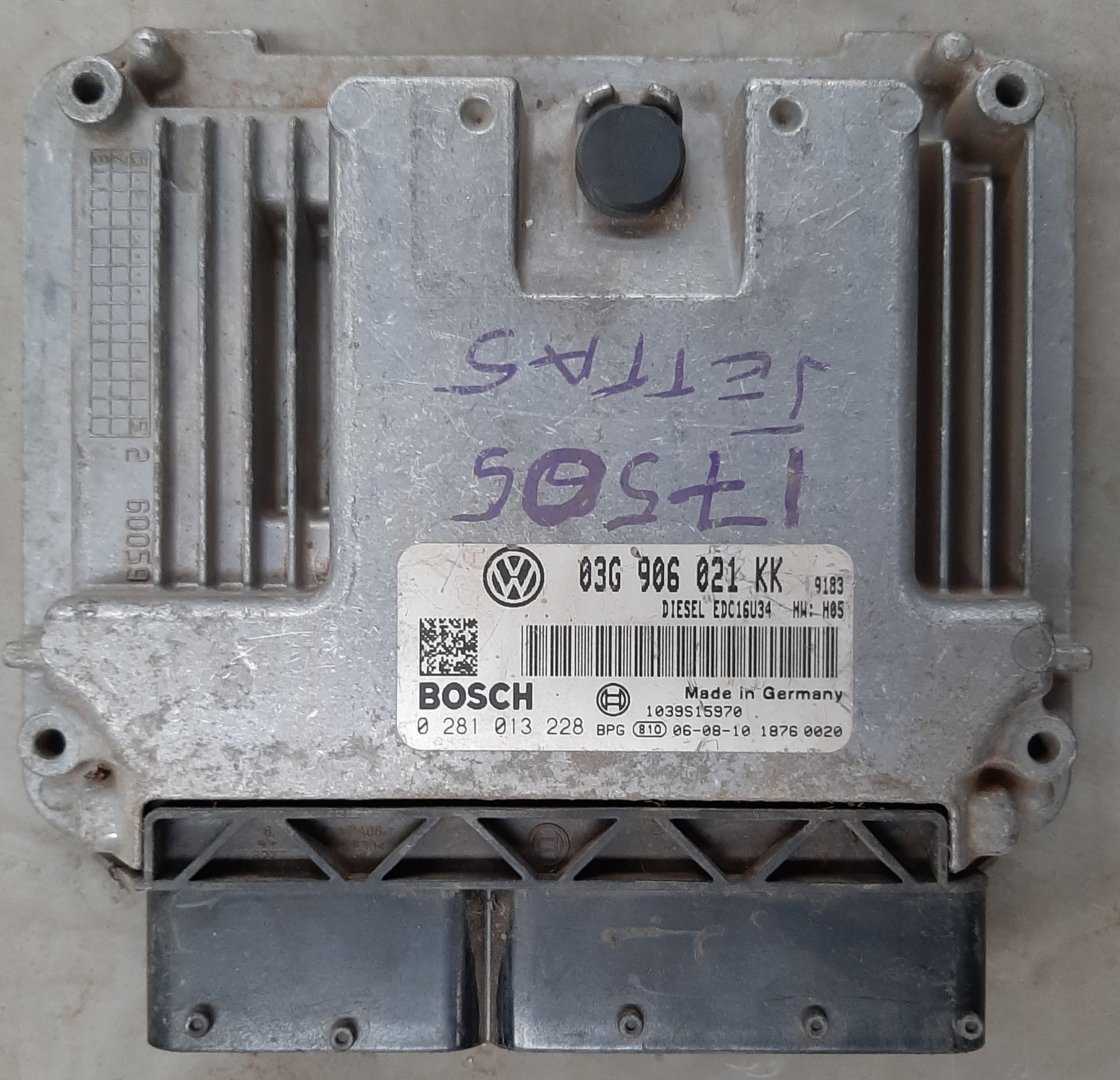 JETTA 5 2.0 TDI ENGINE CONTROL UNIT