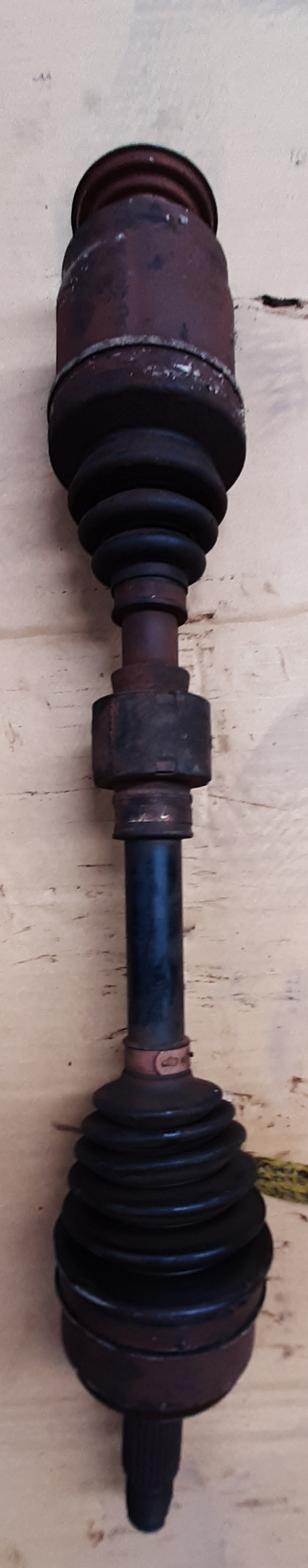 CIVIC 1.8 VXI LEFT HAND CV SHAFT COMPLETE