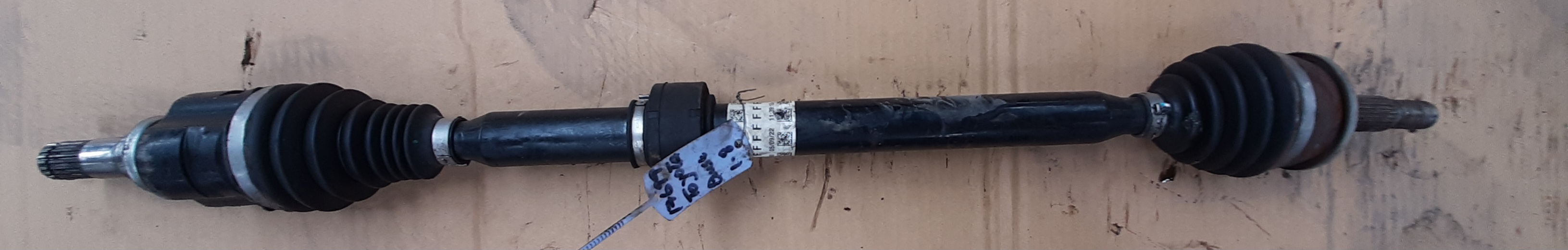 QUEST 1.8 RIGHT HAND CV SHAFT COMPLETE