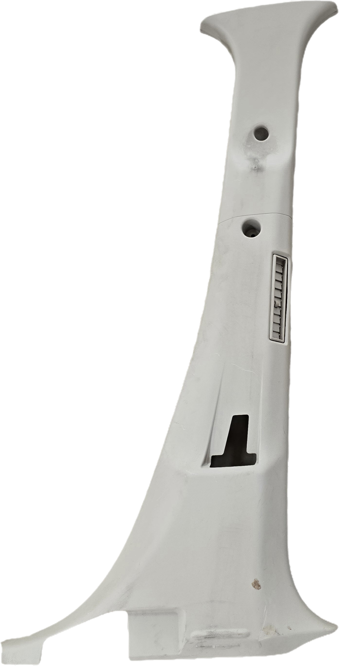 TRIBER RIGHT B-PILLAR TRIM