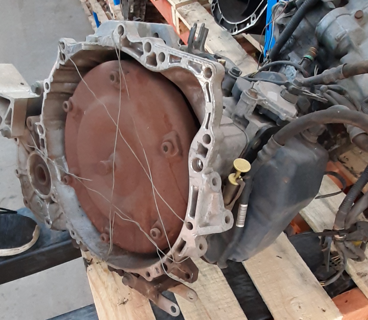 S80 2.4 A/T FWD GEARBOX