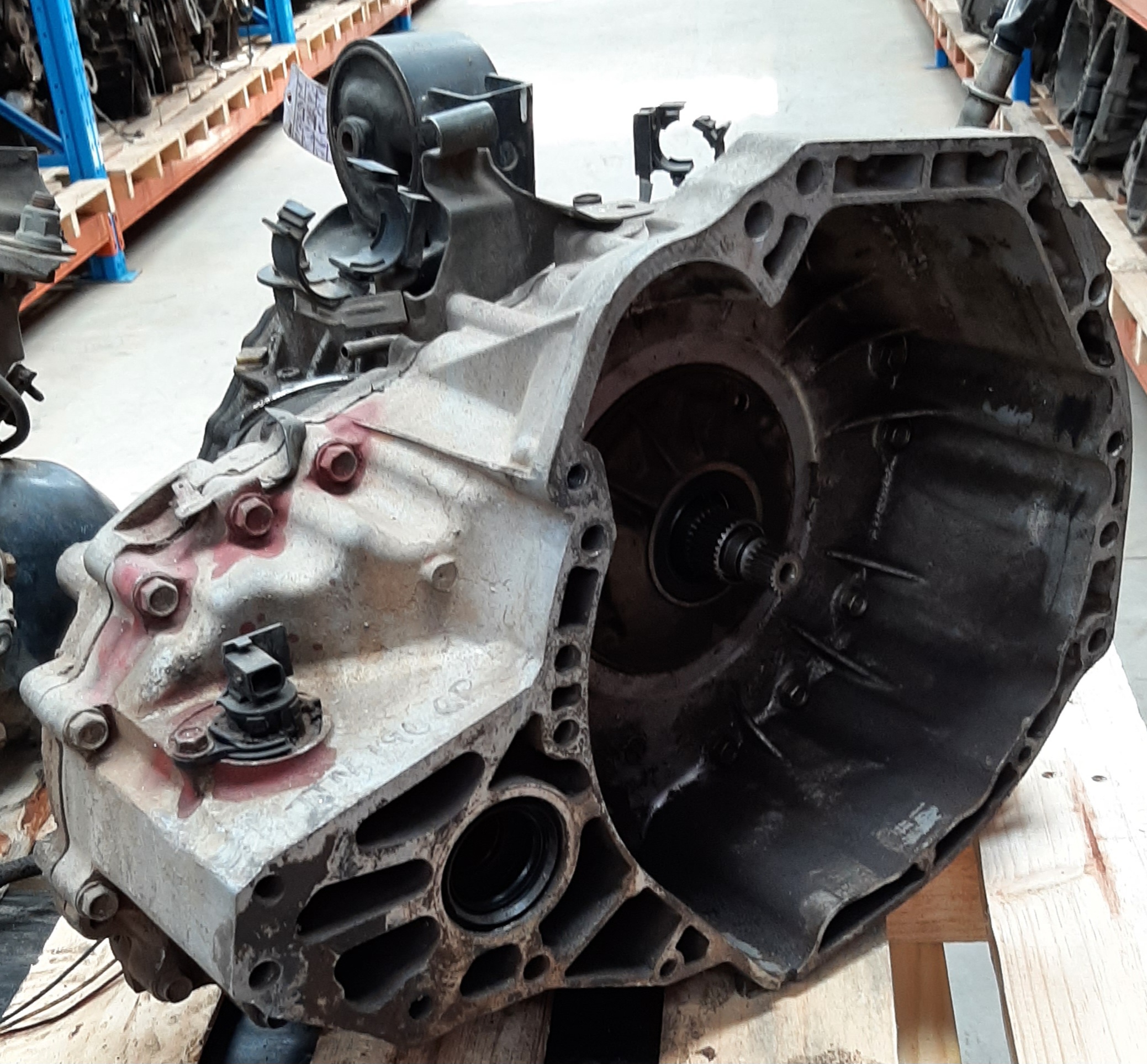 ALMERA 1.6 AUTO GEARBOX