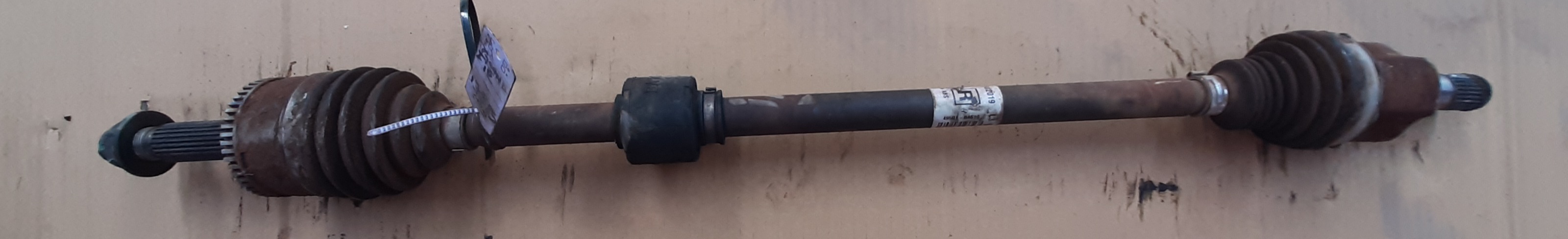 GRAND I10 1.0 AUTO RIGHT HAND CV SHAFT COMPLETE