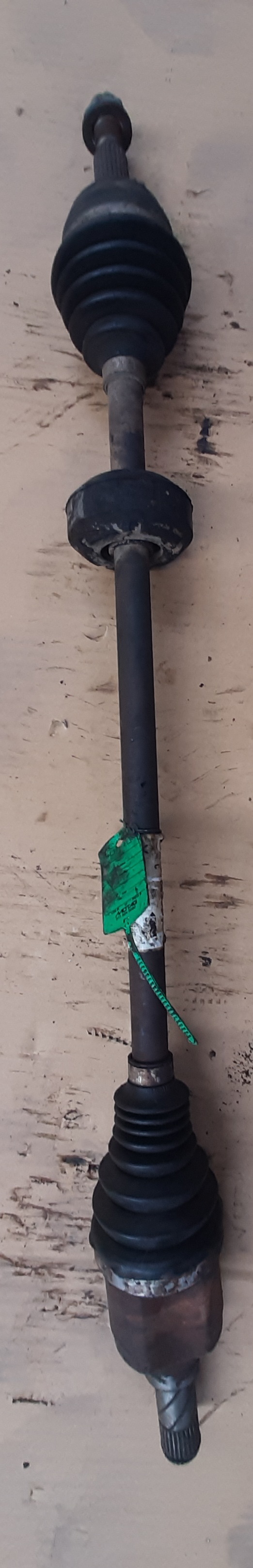 NP200 1.6 8V RIGHT HAND CV SHAFT COMPLETE