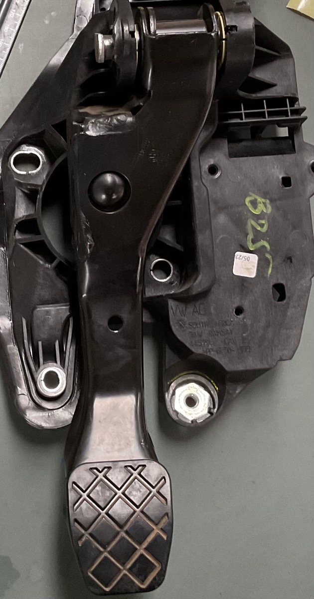 Polo VIVO BRAKE PEDAL ASSY