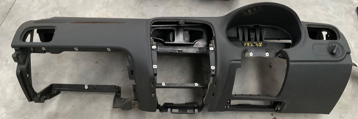 POLO MK 6/7/NEW VIVO DASH SKIN