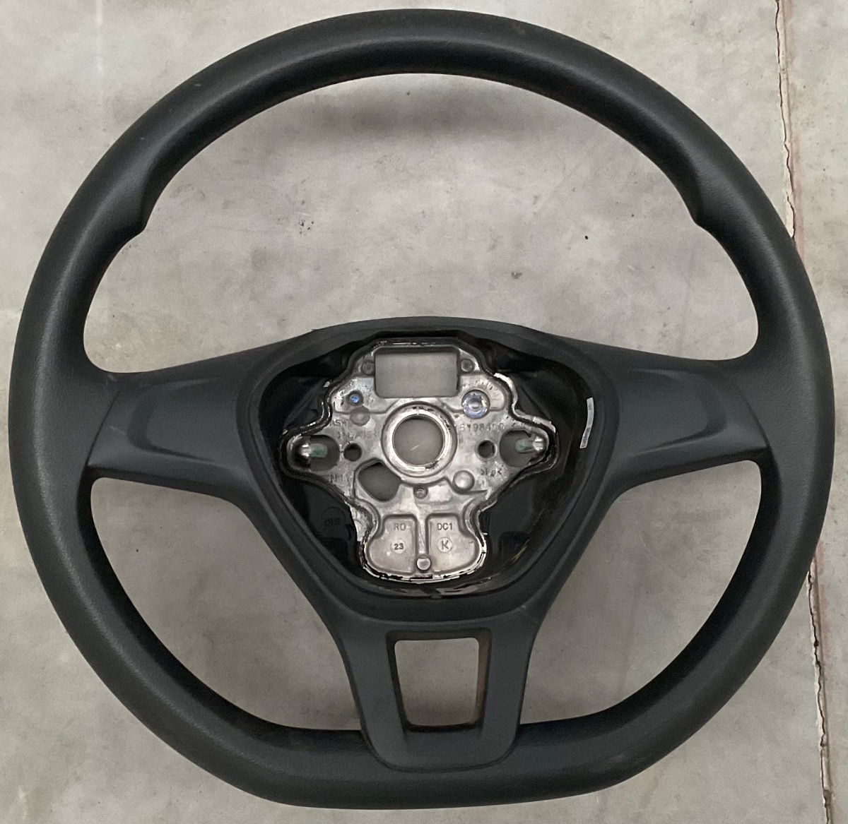 POLO NEW VIVO STEERING WHEEL