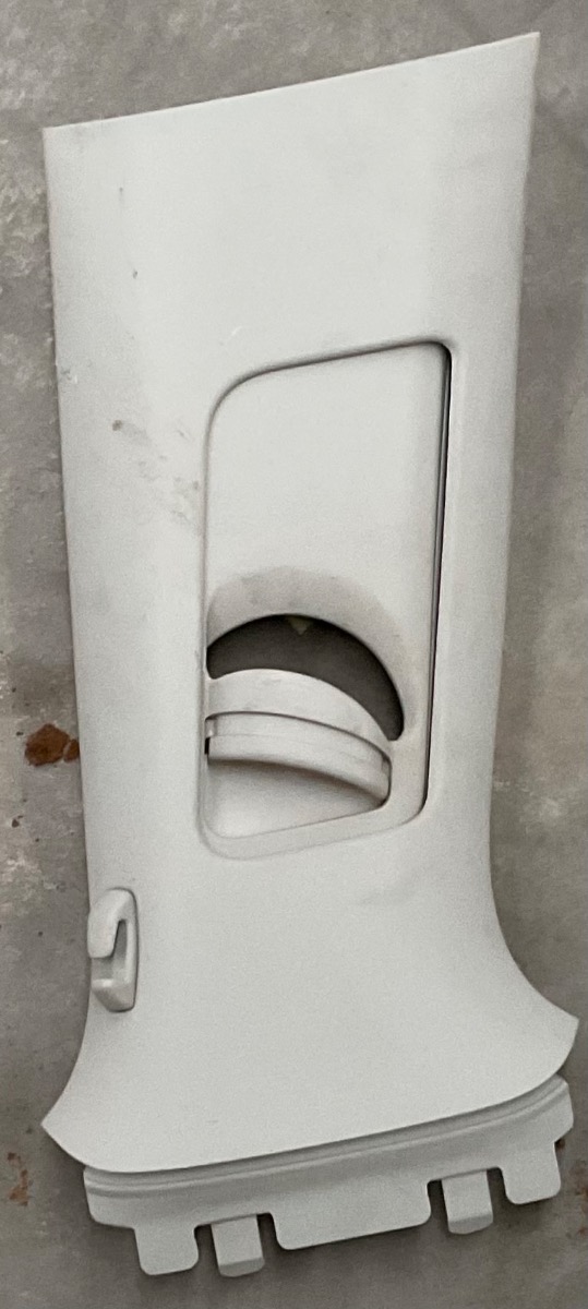 POLO INNER SILL COVER LEFT