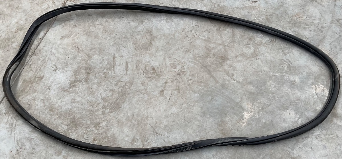POLO VIVO R/F INNER DOOR SEAL
