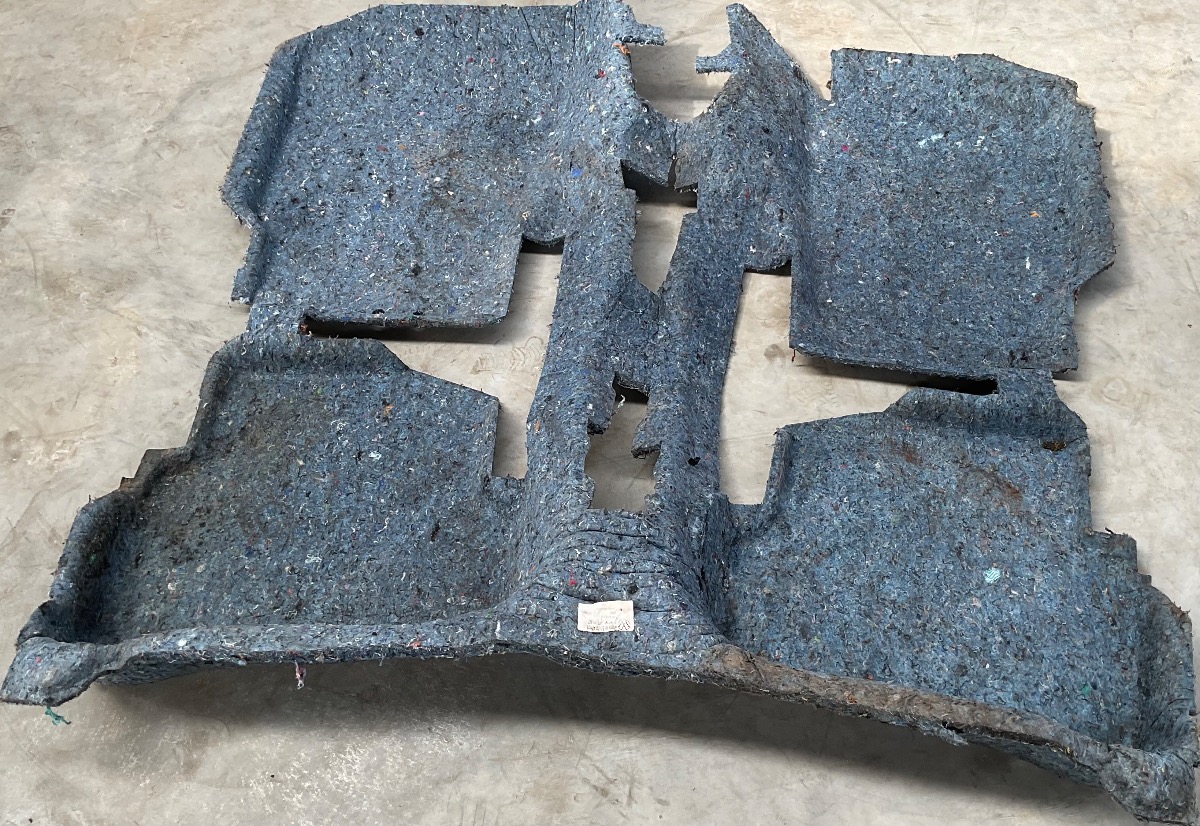 POLO FLOOR DAMPENING