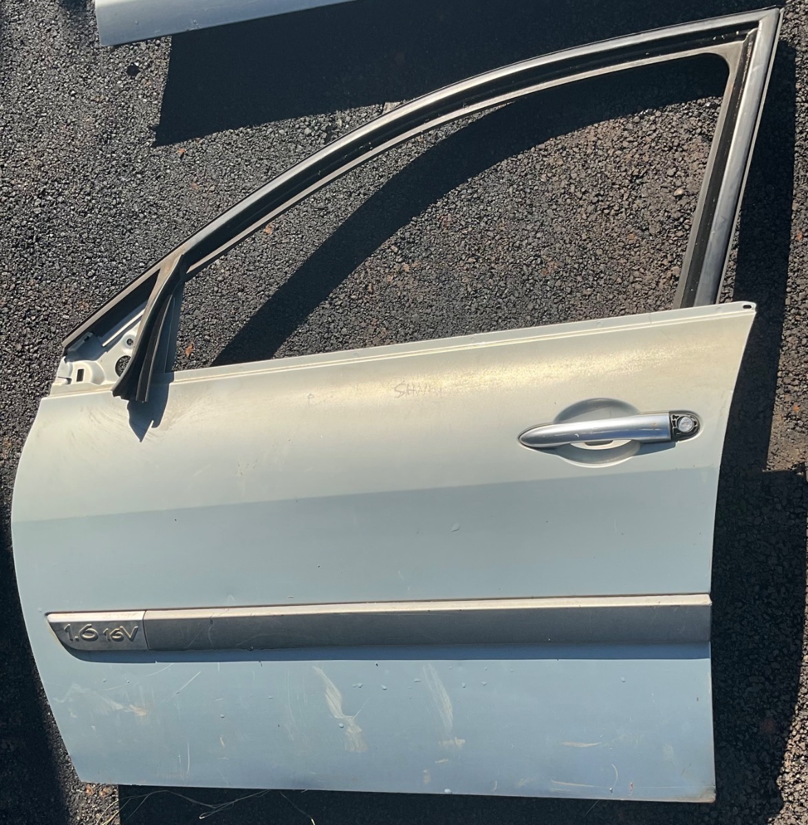 MEGAN LEFT FRONT DOOR SHELL