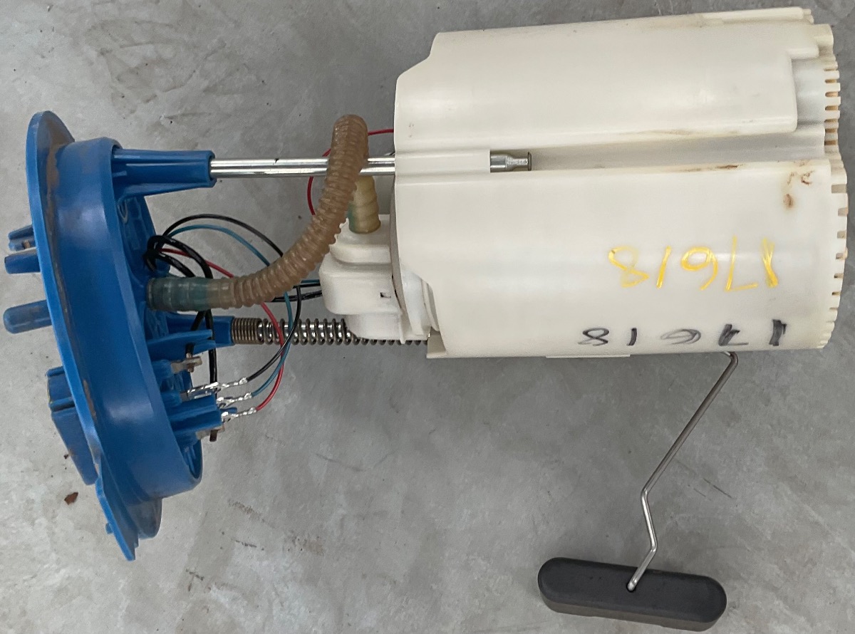 POLO MK 8/9 FUEL TANK UNIT