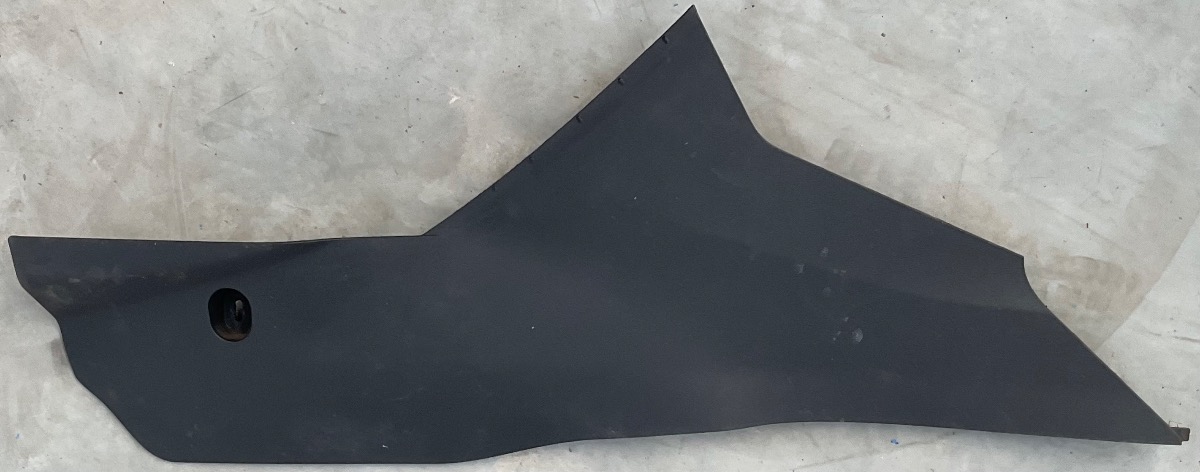 POLO MK 8/9 LEFT CTR CONSOLE TRIM