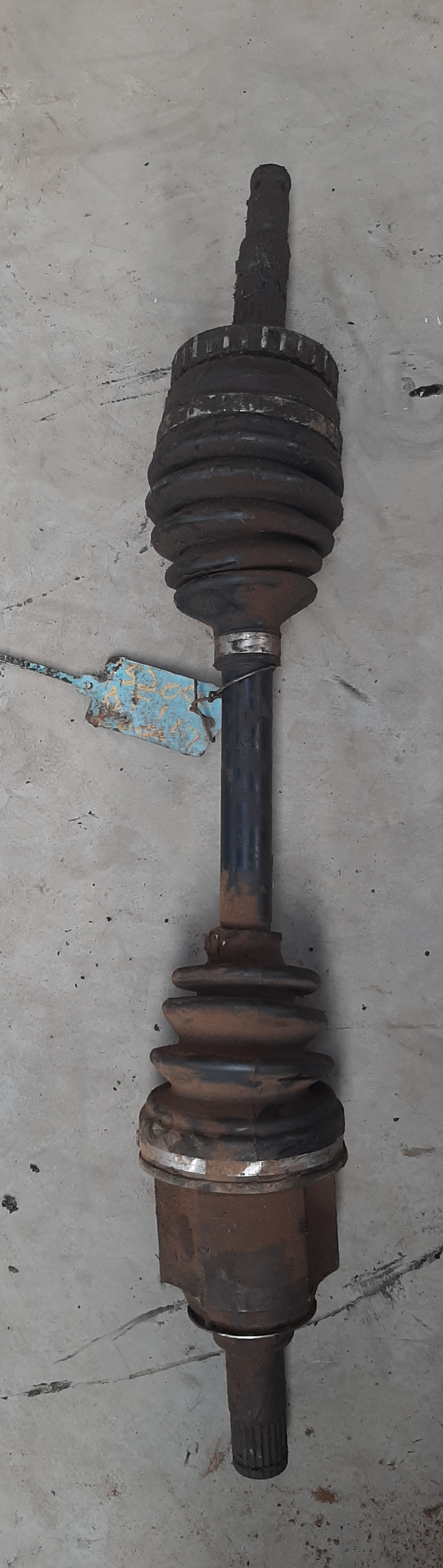 CORSA UTILITY 1.7DTI LEFT HAND CV SHAFT