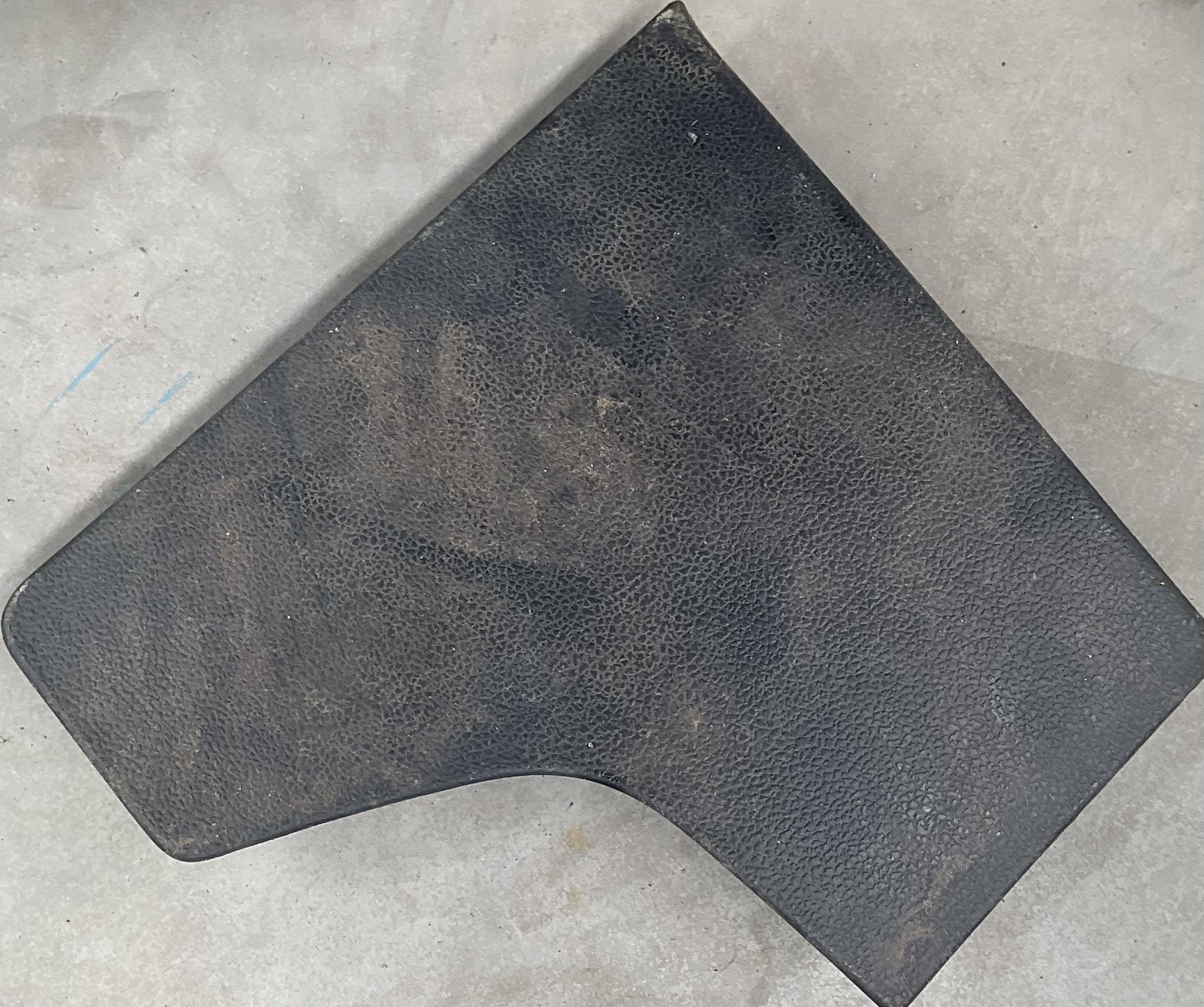 POLO MK 8/9 DASHBOARD COVER