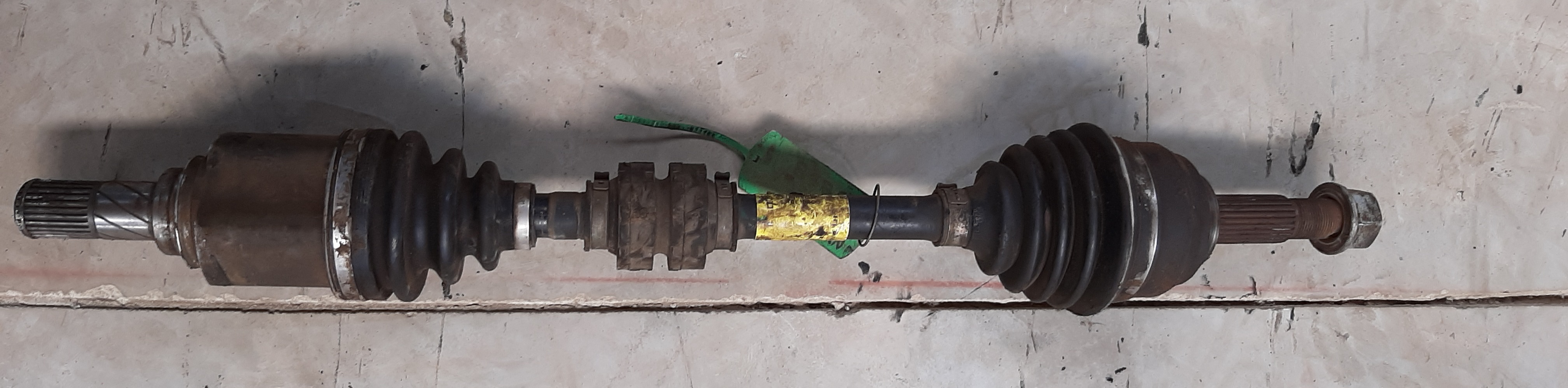 ALMERA 1.5 LEFT HAND CV SHAFT COMPLETE