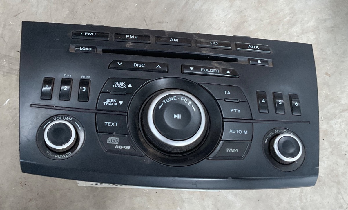 3 RADIO