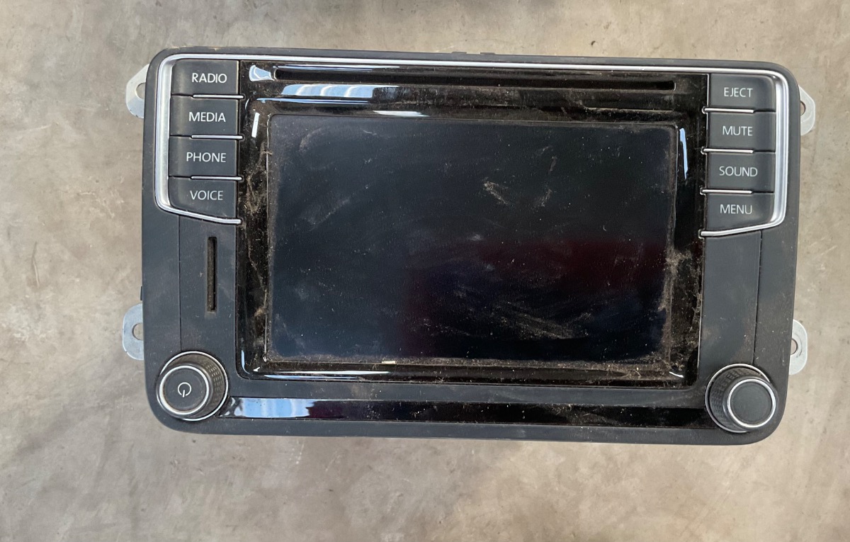 TIGUAN RADIO