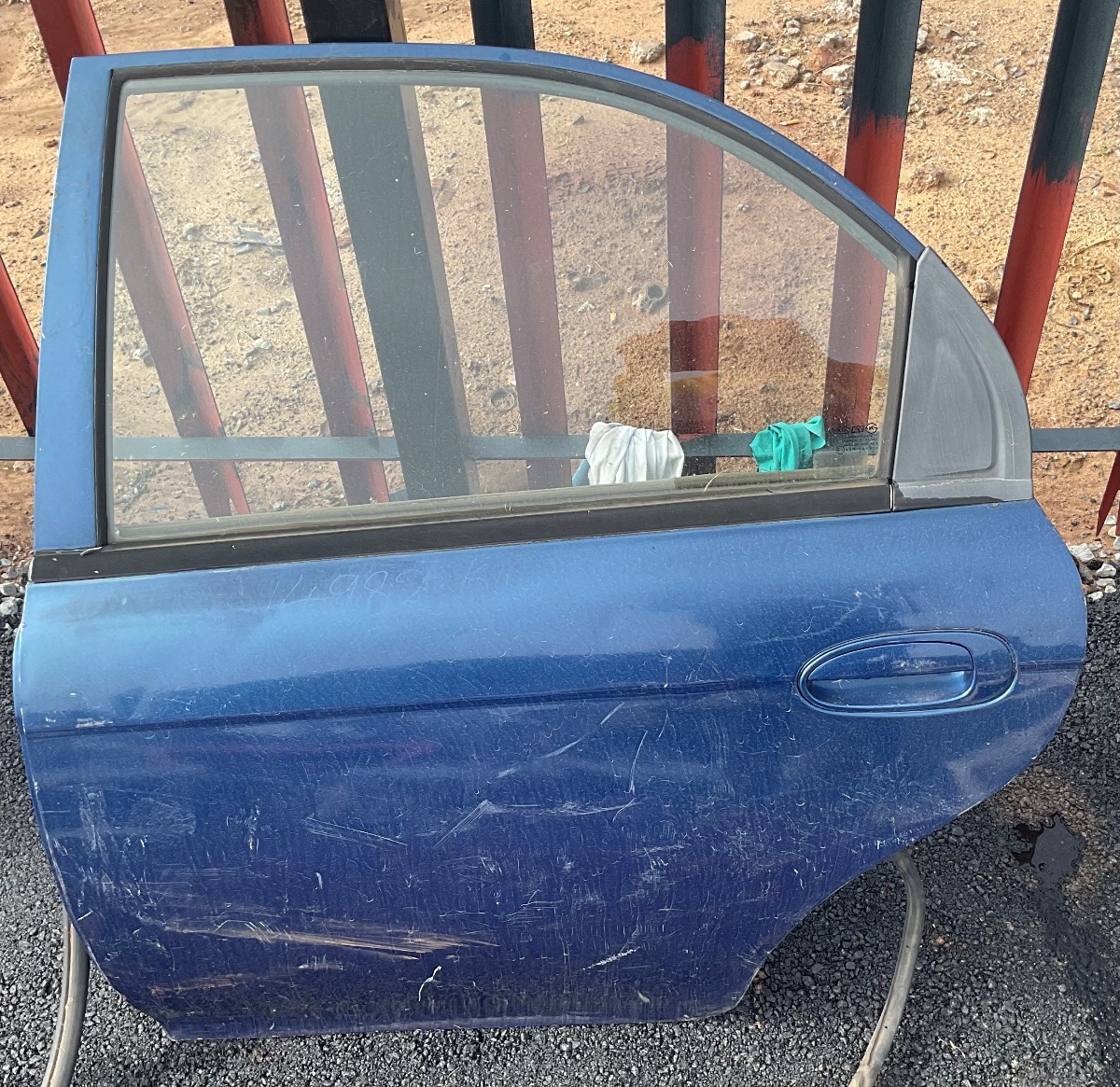 SHUMA LEFT REAR DOOR SHELL